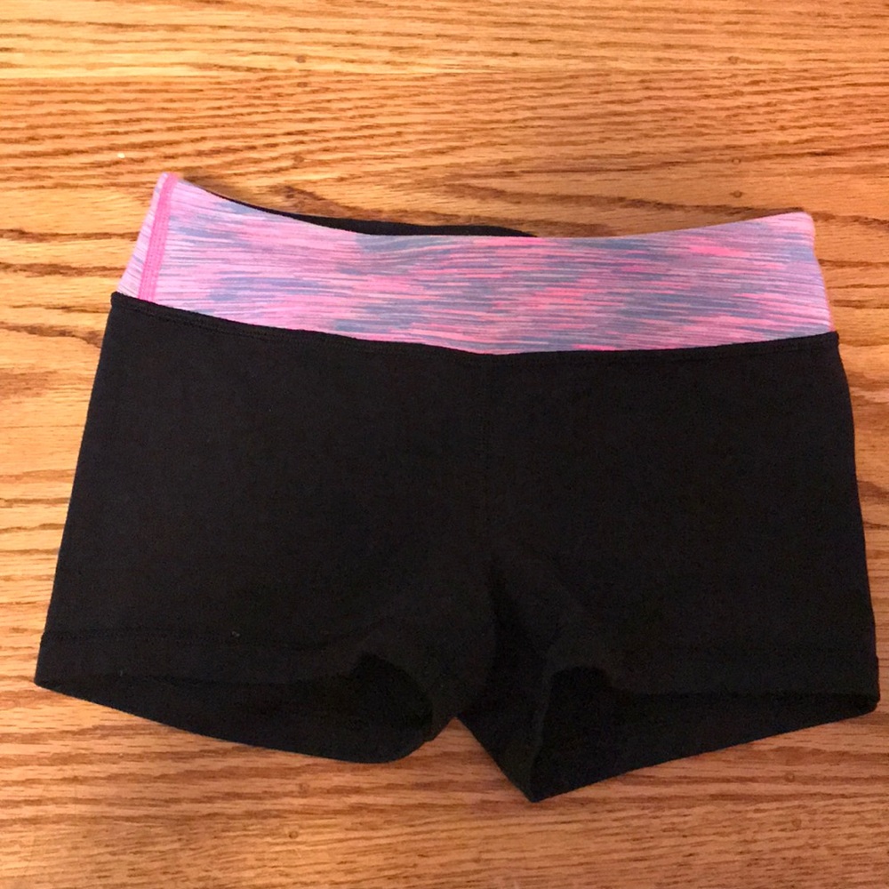 Ivivva black rhythmic short with pink waistband
